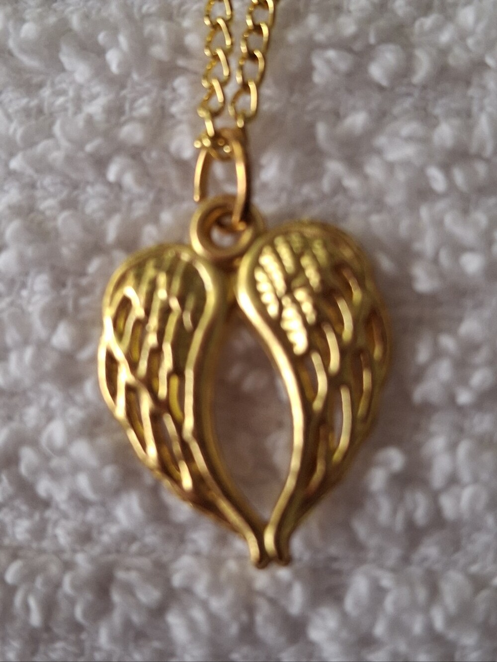 Gold Angel Wing Heart Pendant With 18" Necklace ⁸